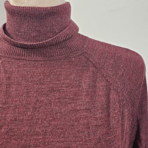 Gap Sweater Turtleneck 100% Merino Wool Sz M Pullover Knit Washable Dark Claret - Picture 5 of 5